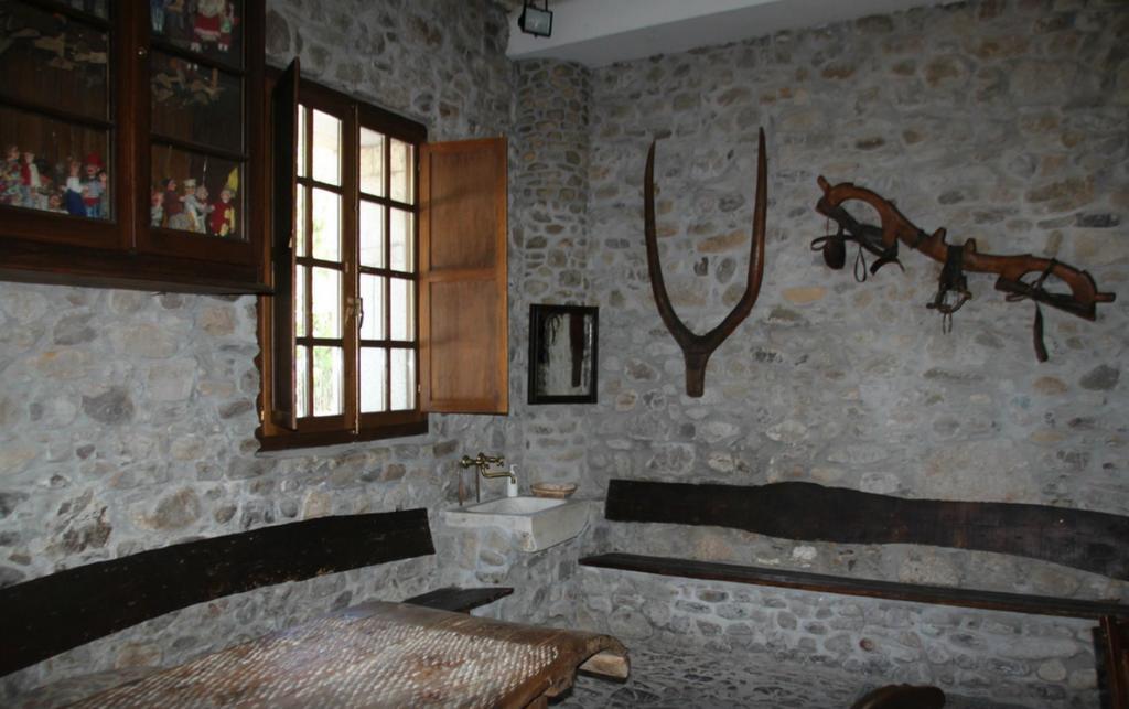 La Casa Del Reloj Guest House Molinaseca Exterior foto